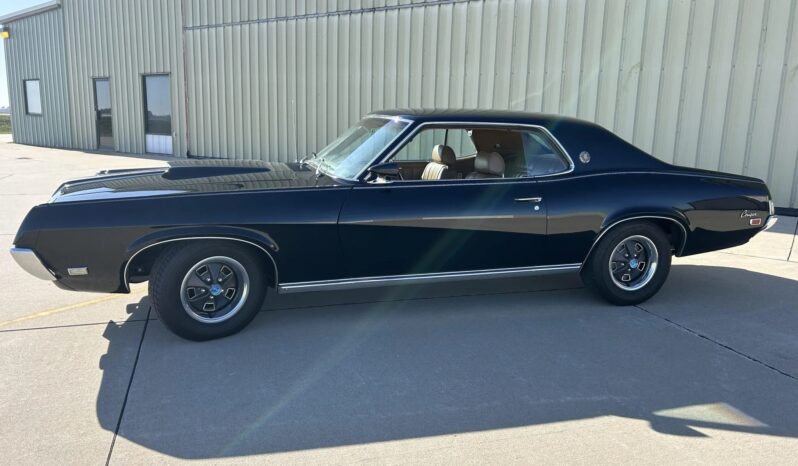 								1969 Mercury Cougar XR-7 428 Cobra Jet full									