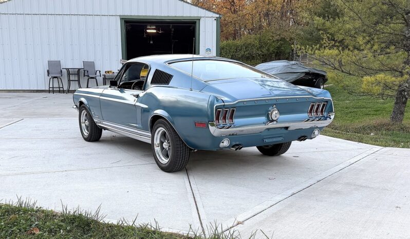 								1968 Ford Mustang FASTBACK full									