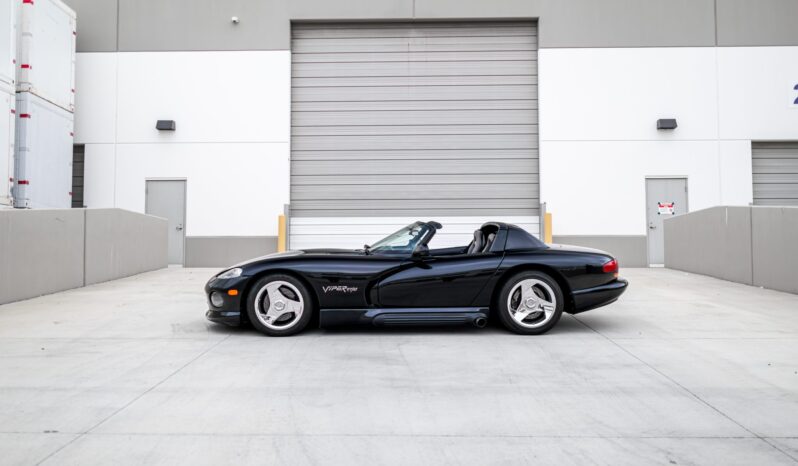 
								1994 Dodge Viper RT10 full									