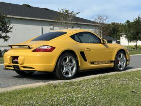 2006 Porsche Cayman S 6-Speed