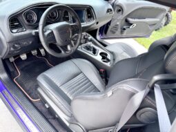 										2016 Dodge Challenger 392 Hemi 6SPD full									
