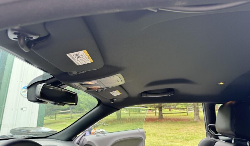 								2016 Dodge Challenger 392 Hemi 6SPD full									