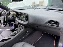 										2016 Dodge Challenger 392 Hemi 6SPD full									