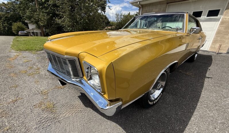 								1971 Chevrolet Monte Carlo RWD Automatic full									