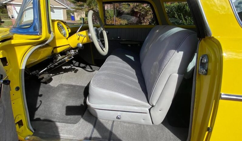 								1957 Chevrolet Nomad 5.7 L full									