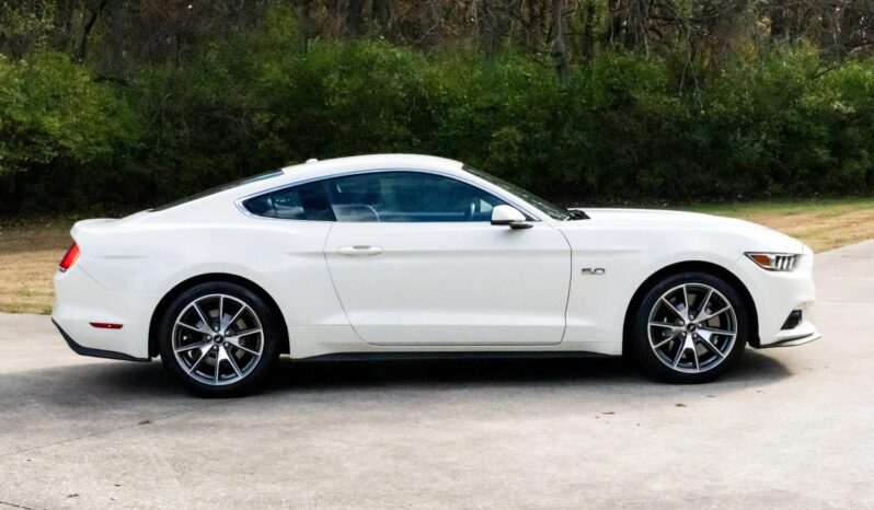 
								2015 Ford Mustang GT 50th Anniversary full									