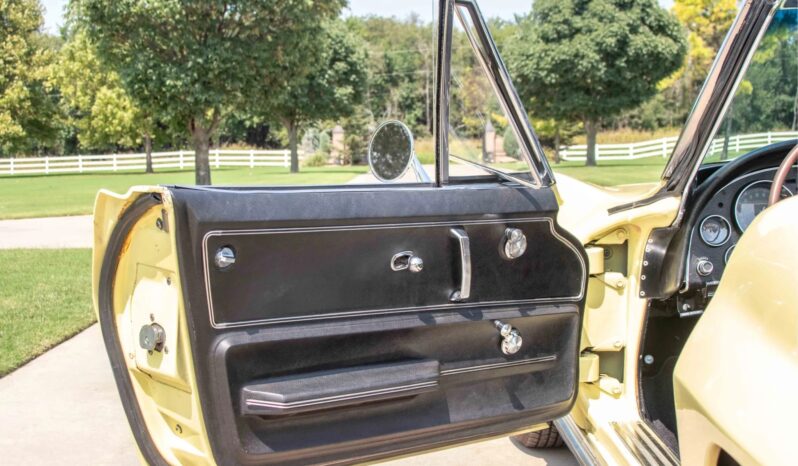 								1966 Chevrolet Corvette Convertible 4-Speed full									