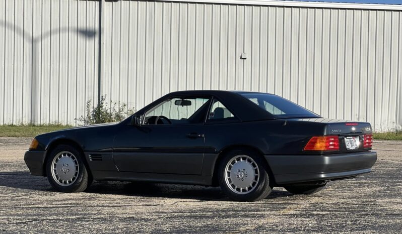 
								1992 Mercedes-Benz 500SL 5.0-Liter V8 full									