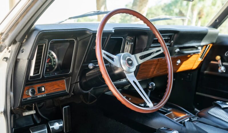 								1969 Chevrolet Camaro RS SS Z10 full									