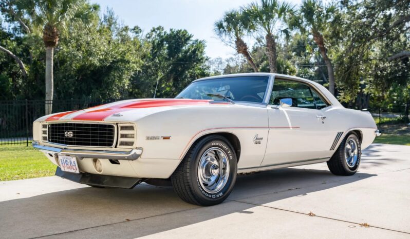 								1969 Chevrolet Camaro RS SS Z10 full									