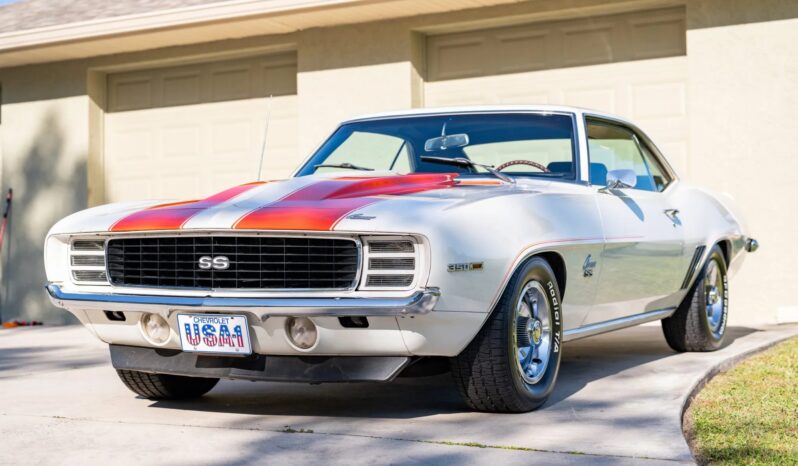 								1969 Chevrolet Camaro RS SS Z10 full									