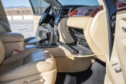 										2011 Lexus LX570 Supercharged full									