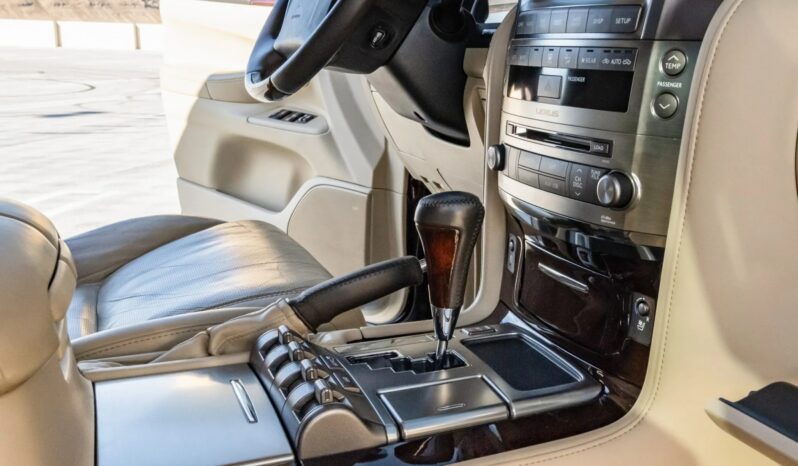 								2011 Lexus LX570 Supercharged full									