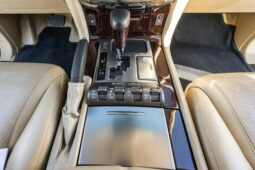 										2011 Lexus LX570 Supercharged full									