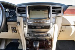 										2011 Lexus LX570 Supercharged full									