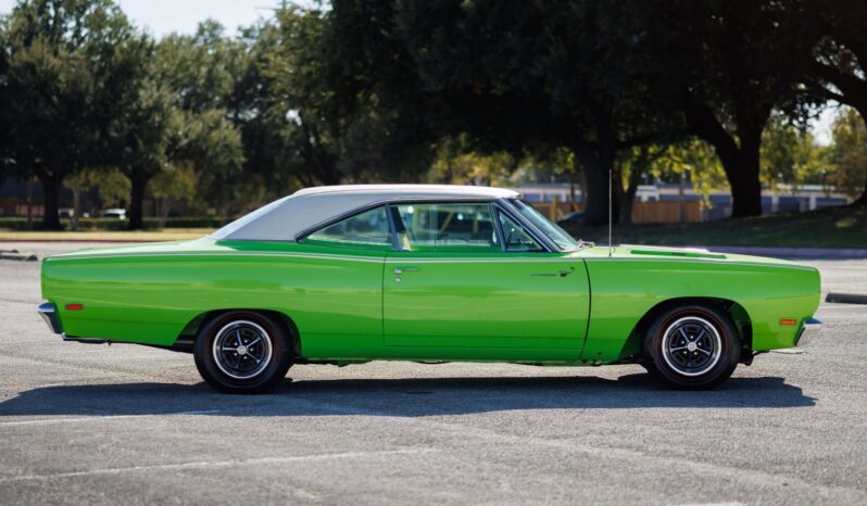 1969 Plymouth Road Runner Custom 1