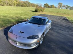 										1999 Dodge Viper RT10 full									