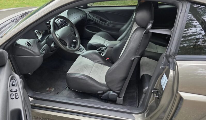 								2003 Ford Mustang SVT Cobra Coupe full									