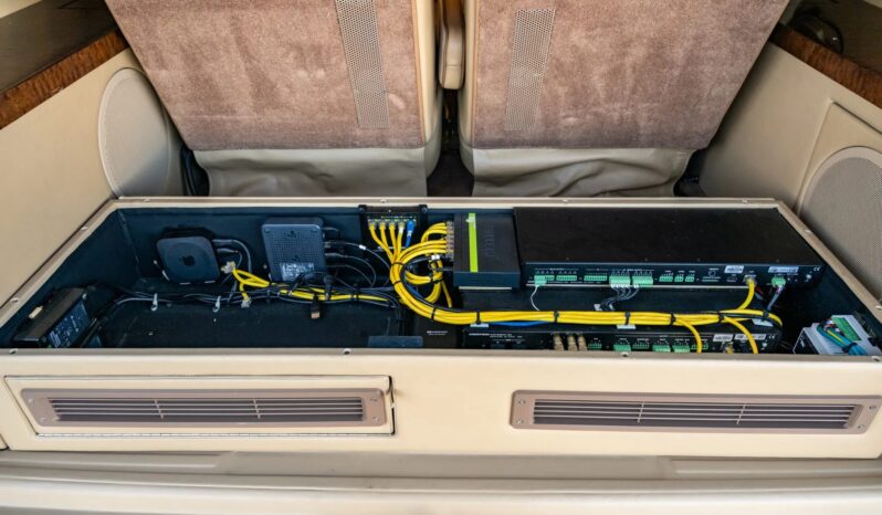 								2014 Cadillac Escalade ESV Premium AWD Becker Conversion full									