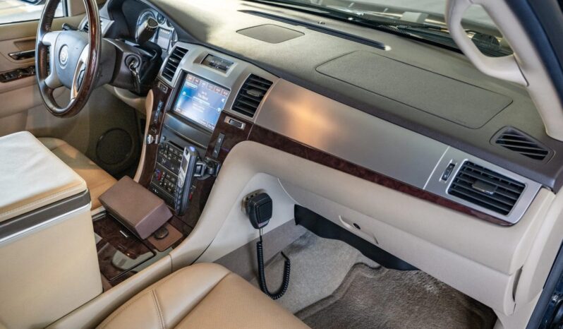 								2014 Cadillac Escalade ESV Premium AWD Becker Conversion full									