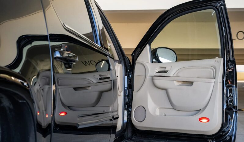 								2014 Cadillac Escalade ESV Premium AWD Becker Conversion full									