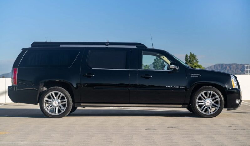 								2014 Cadillac Escalade ESV Premium AWD Becker Conversion full									
