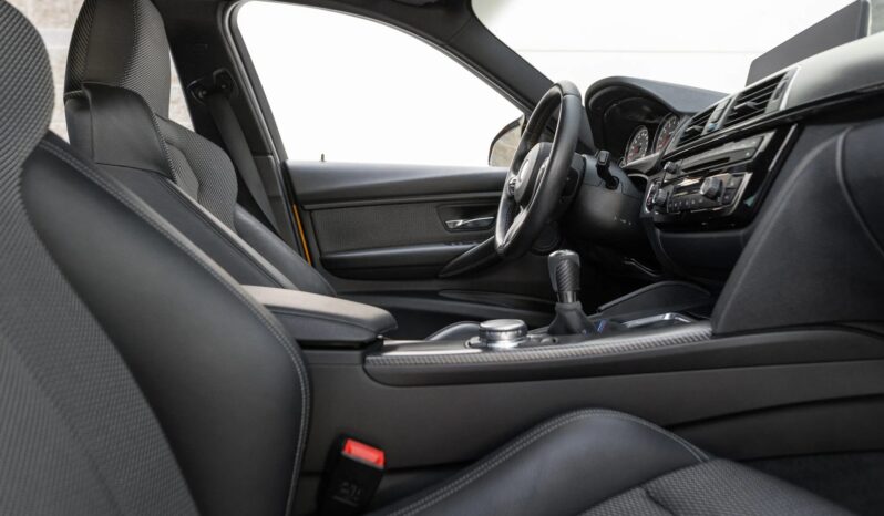 								2016 BMW M3 6-Speed full									