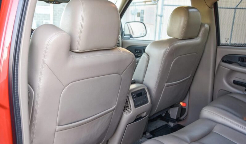 
								2003 Chevrolet Avalanche 2500 4×4 full									