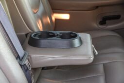 
										2003 Chevrolet Avalanche 2500 4×4 full									