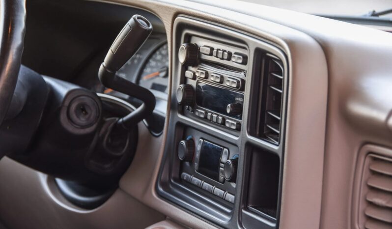 
								2003 Chevrolet Avalanche 2500 4×4 full									