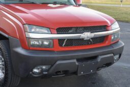 
										2003 Chevrolet Avalanche 2500 4×4 full									