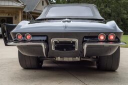
										1965 Chevrolet Corvette Convertible 5-Speed full									