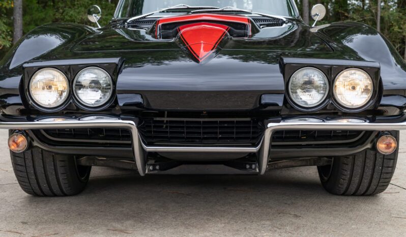 
								1965 Chevrolet Corvette Convertible 5-Speed full									