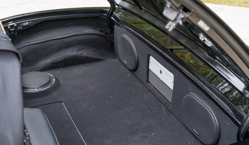 
								1965 Chevrolet Corvette Convertible 5-Speed full									