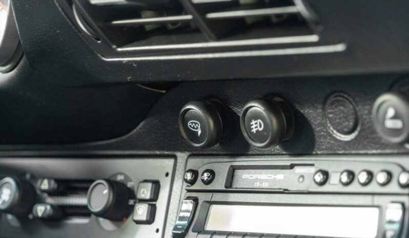 
								1998 Porsche 911 Carrera Cabriolet full									