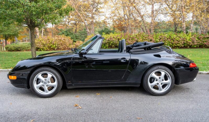 
								1998 Porsche 911 Carrera Cabriolet full									