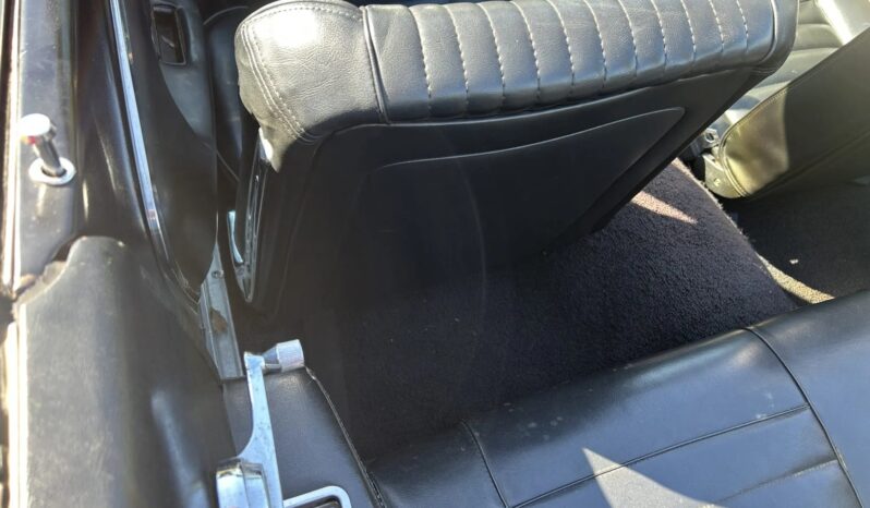 
								1966 Ford Mustang Convertible 289 3-Speed full									