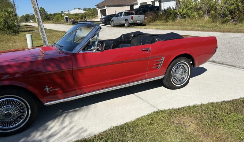 
								1966 Ford Mustang Convertible 289 3-Speed full									