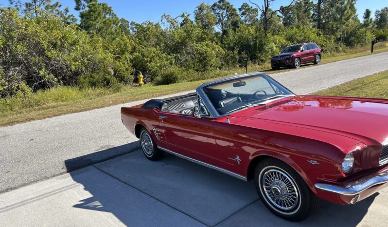 
								1966 Ford Mustang Convertible 289 3-Speed full									