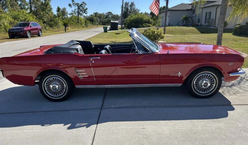 
								1966 Ford Mustang Convertible 289 3-Speed full									