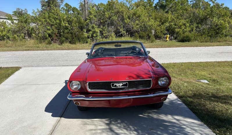 
								1966 Ford Mustang Convertible 289 3-Speed full									