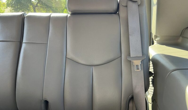 
								2004 Chevrolet Tahoe Z71 4×4 full									