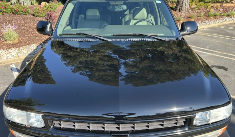 
								2004 Chevrolet Tahoe Z71 4×4 full									