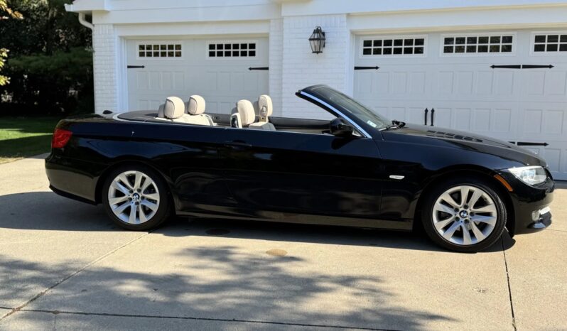 
								2012 BMW 328i Convertible E93 full									