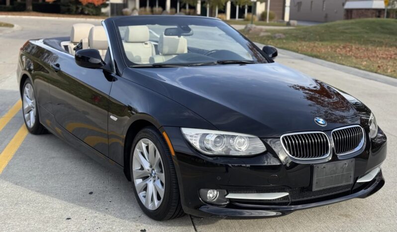
								2012 BMW 328i Convertible E93 full									