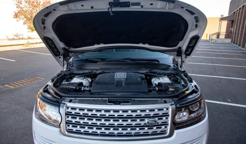 
								2014 Land Rover Range Rover HSE full									