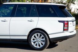 
										2014 Land Rover Range Rover HSE full									