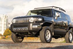 
										2007 Toyota FJ Cruiser full									