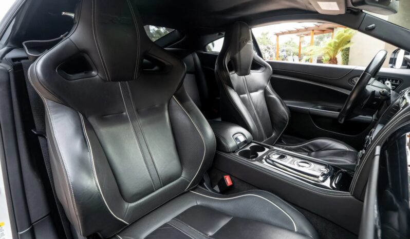 
								2012 Jaguar XKR-S Coupe full									