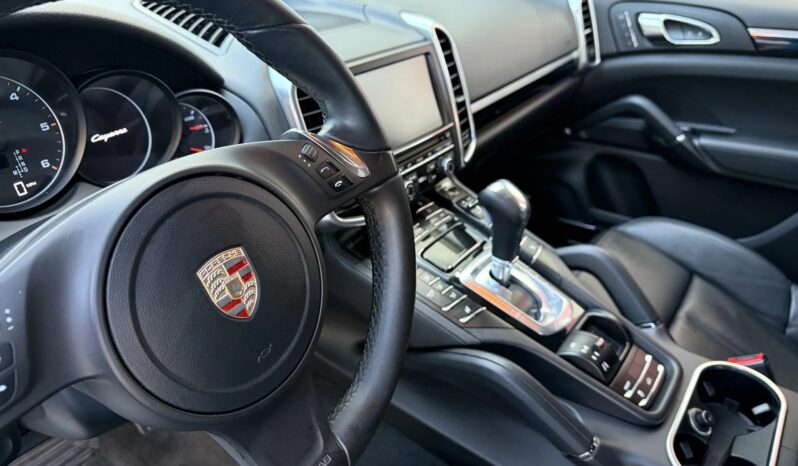 
								2013 Porsche Cayenne Diesel V6 full									